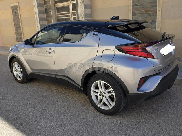 Toyota C-HR Distinctive Plus - 2