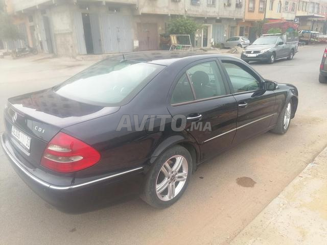 Mercedes w211 E220 très bonne état - 2