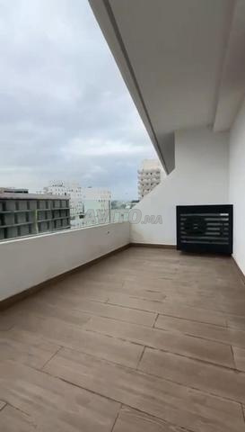 Appartement à louer 121 m² à Casablanca - 2