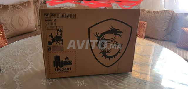 Msi stealth 16 studio A13V 240hz RTX4060 i7 13700H - 2