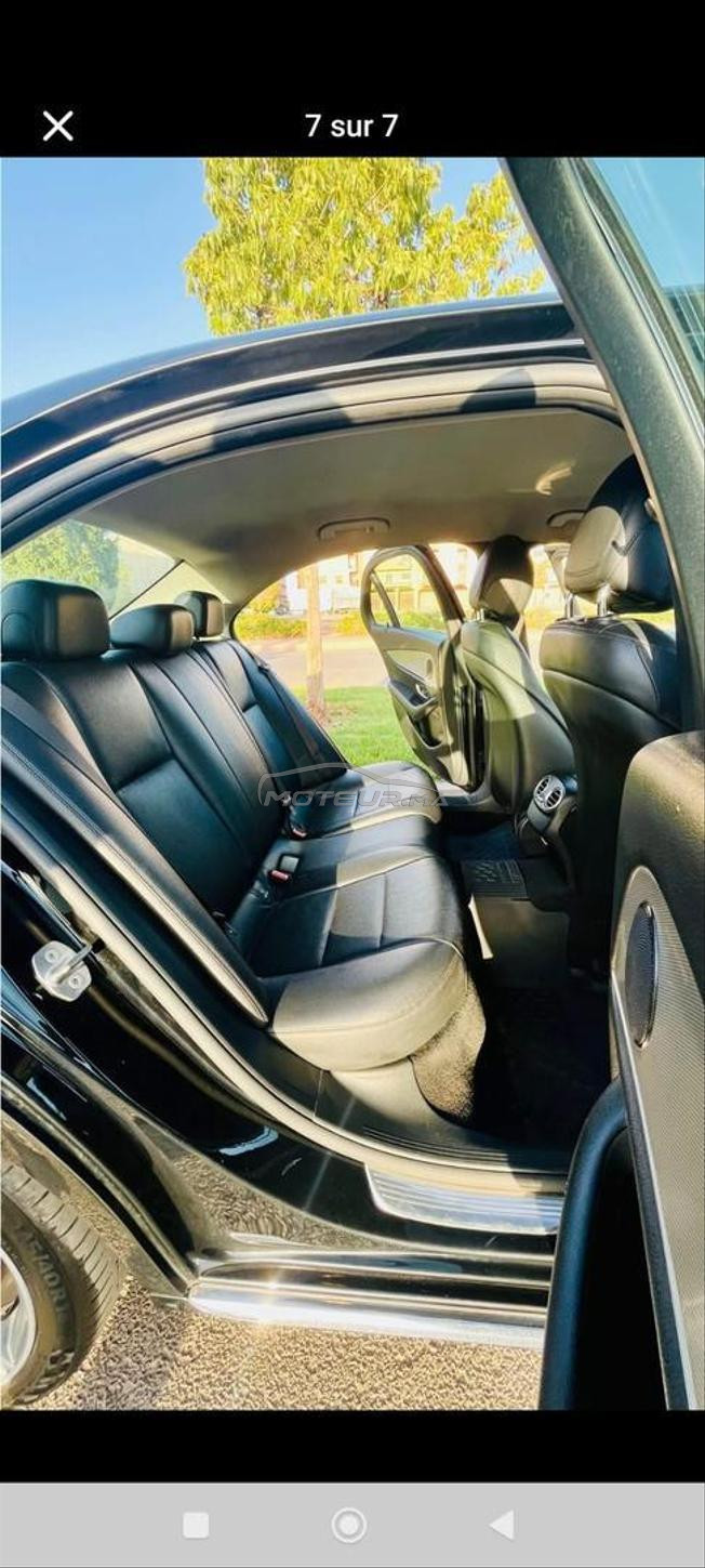 220 d voiture très propre bien entretenue