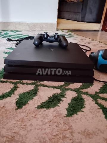 PS 4 Pro propre et bon prix - 2