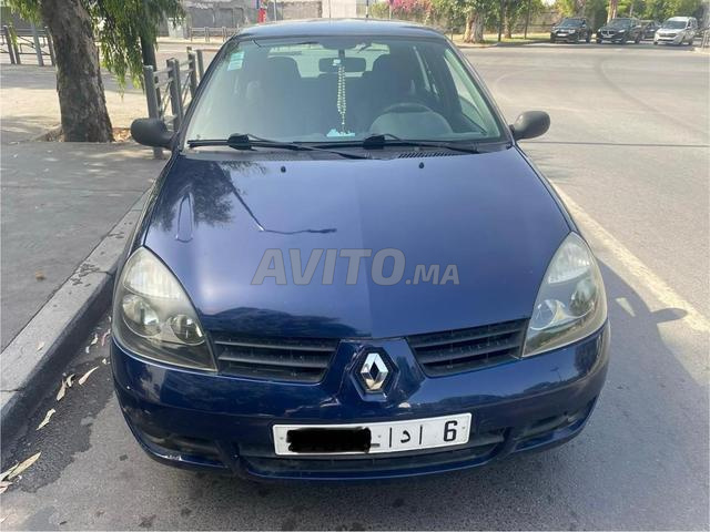 Renault Clio Essence Manuelle 2009 à Casablanca