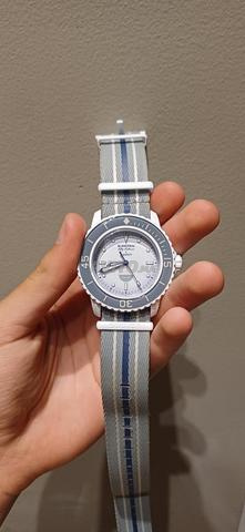 Montre swatchXblancpaint