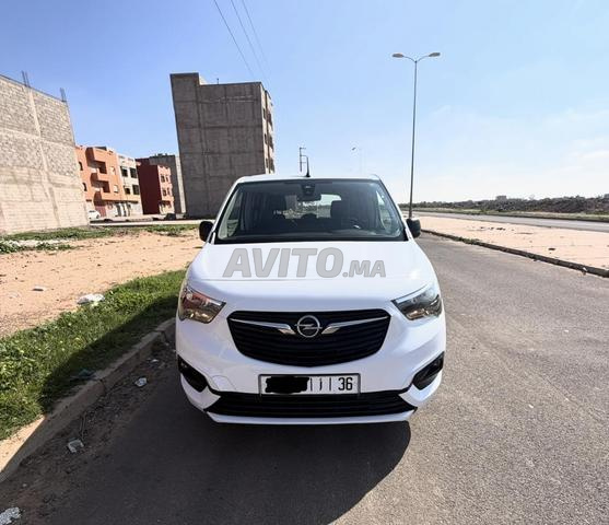 Voiture, quartier Hay Raid Salam, Agadir - 2