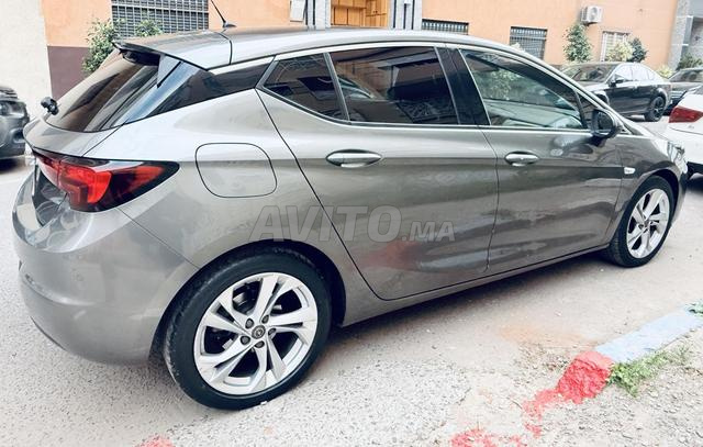 Opel Astra GS LINE - 2