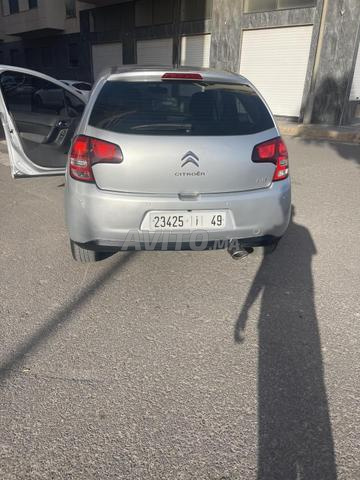 Citroën C3 Essence Manuelle 2011 à Salé - 2