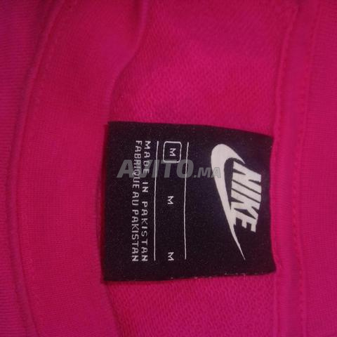 T-shirt Nike original taille M couleur rose - occasion propre - 2