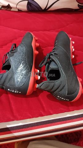 Chaussures de foot crampons Decathlon taille 39