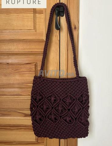Sac à main élégant, bon état pour un usage quotidien