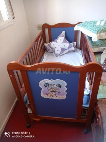 Lit confortable pour enfants d'excellente qualité