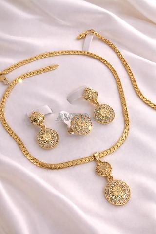 Ensemble de bijoux élégant 4 pièces - 2