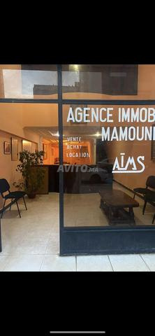 Local commercial à vendre