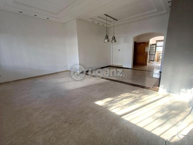 CMN-AC-1845 - Appartement à vendre à Oasis sud - 2