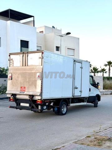 Iveco Daily 35-150 3.5 Tonnes avec Hayon - 2
