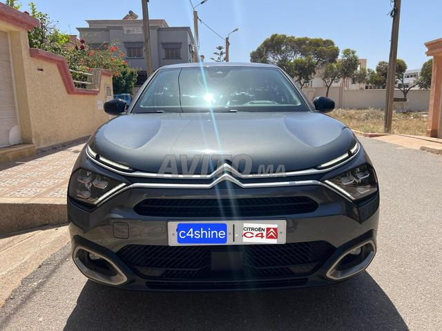Citroën C4 Shine tout option - 2