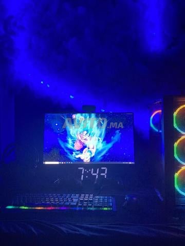 Setup gaming 2 mois d'utilisation, je peux pas trop l'utiliser