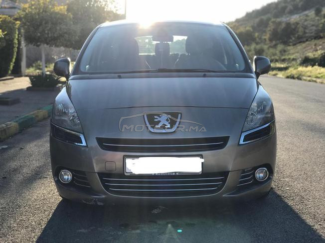 Peugeot 5008 Diesel Manuelle 2012 à Fès