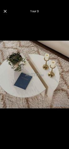 طاولات قهوة نصف دائرية