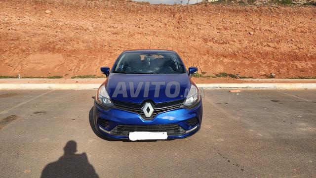 Clio 4 Essence 2019 Très Propre