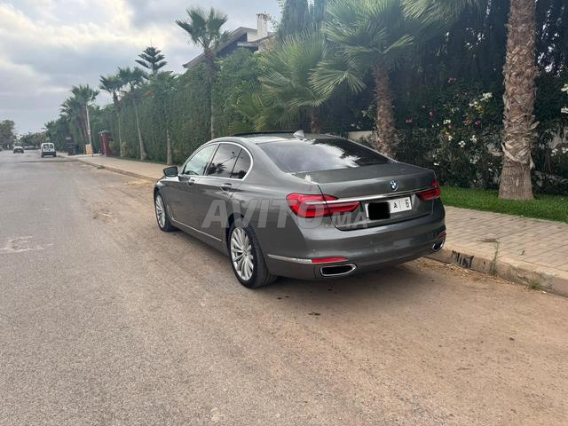 BMW SERIE 7 - 2