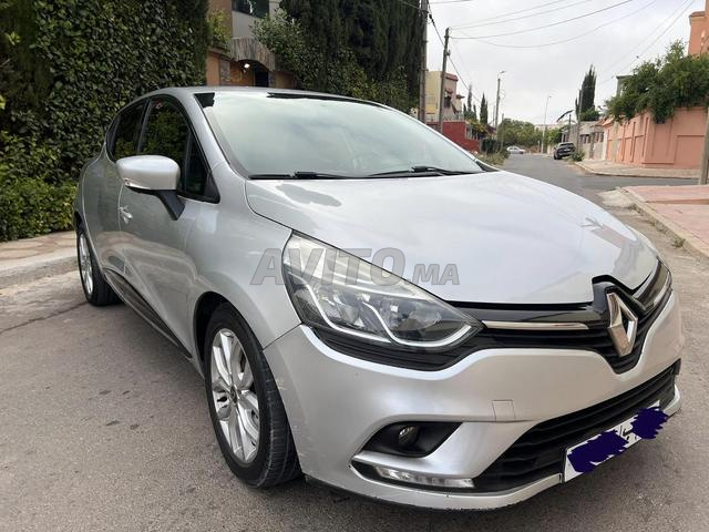 Clio Automatique 1er main Pack Limited