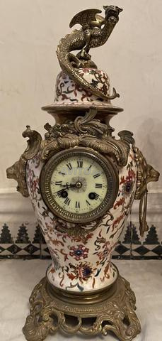 GARNITURE FRANÇAISE DU XIX SIECLE - 2