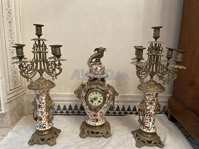GARNITURE FRANÇAISE DU XIX SIECLE