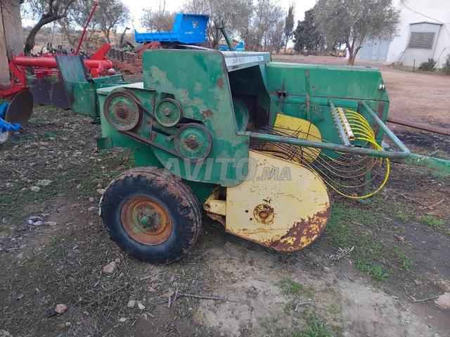 John Deere 342 - 2