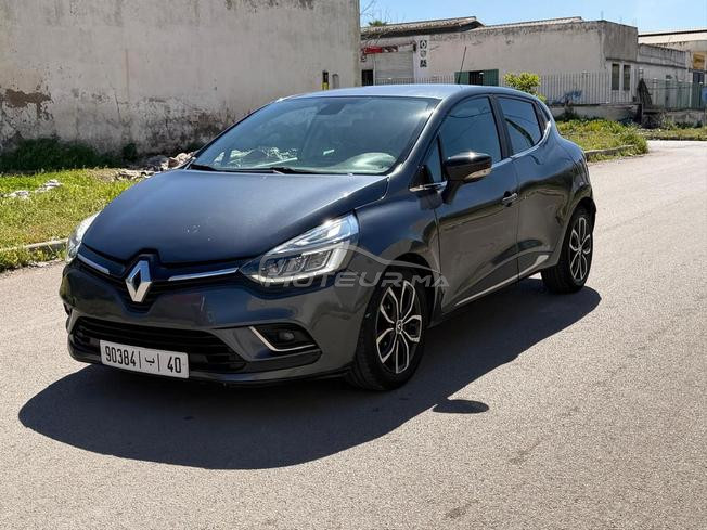 Renault Clio 4 vitesse automatique 