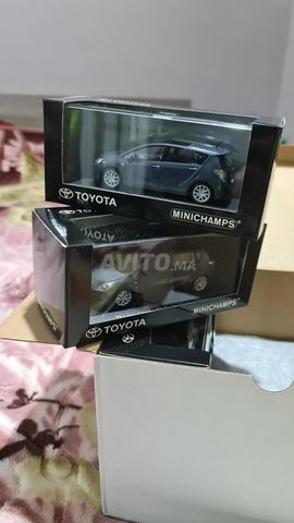 Miniature voiture échelle 1/43