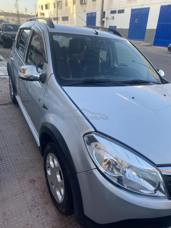     Dacia Sandero 2012 بحالةجيدة للبيع 