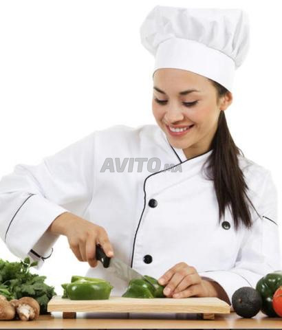 Cuisinières, serveuses, serveurs - 2