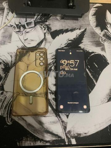 Samsung S20 FE 5G propre