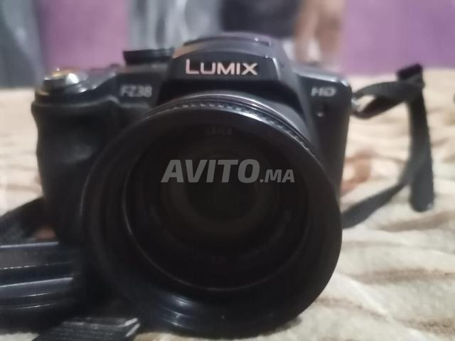 Appareil photo Panasonic Lumix FZ38 original avec chargeur