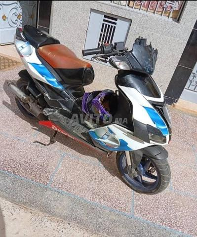 Aprilia Victory - 2