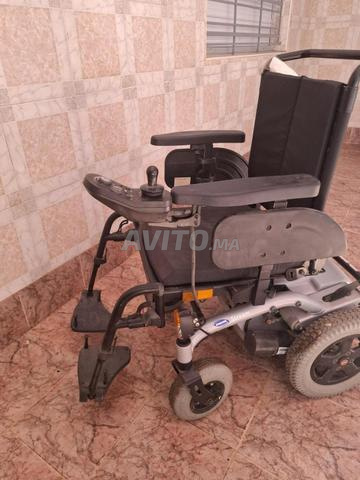Fauteuil roulant électrique - 2