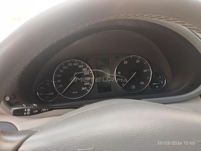 Mercedes-Benz 220 Diesel Manuelle 2005 à Nador