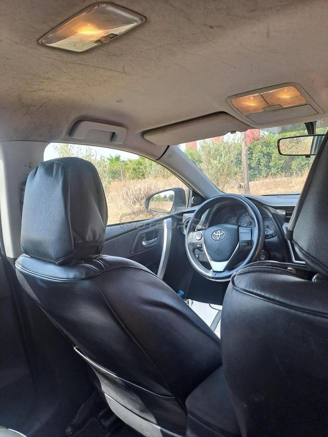 Toyota Auris Diesel en bonne état 