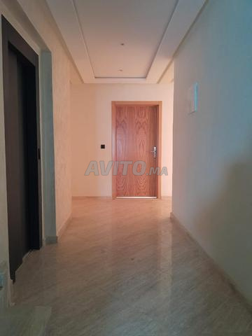 À LOUER – Bureau Neuf Haut Standing 40 m² – Deroua - 2