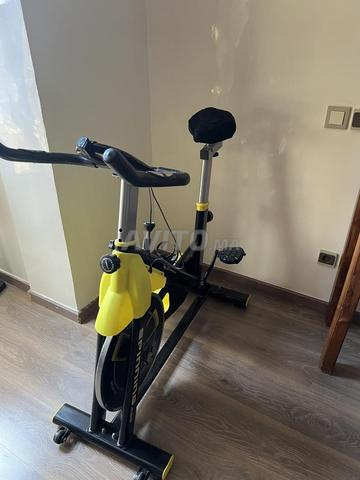 Un vélo spinning - 2