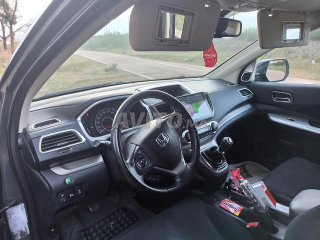 هوندا CRV 6cv بحالة ممتازة جداً - 2