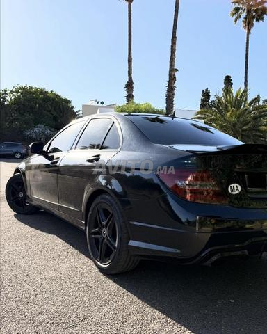 مرسيدس C220 باك AMG كاملة سوداء - 2