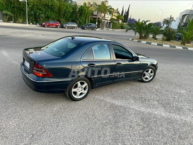 Mercedes C220 - 2