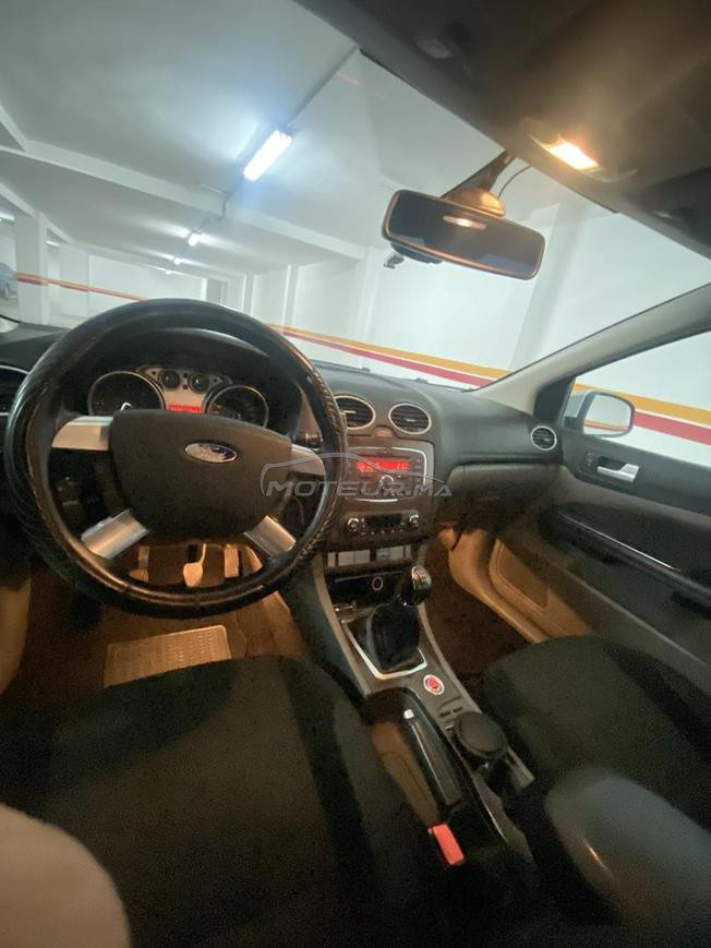 FORD FOCUS GHIA 2011