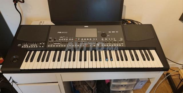 Korg pa600 QT - 2
