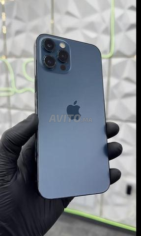 👉 iPhone 12 Pro Max à vendre – Très bon état