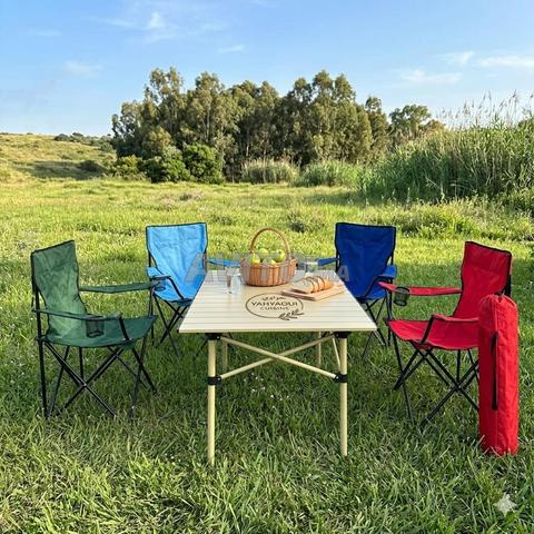 Table 4 chaises