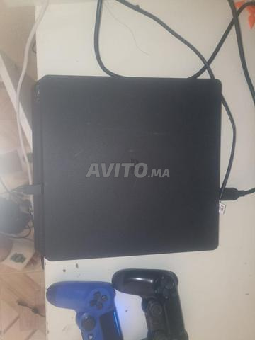 PS4 Slim 500 Go avec casque RGB 2 manettes - 2