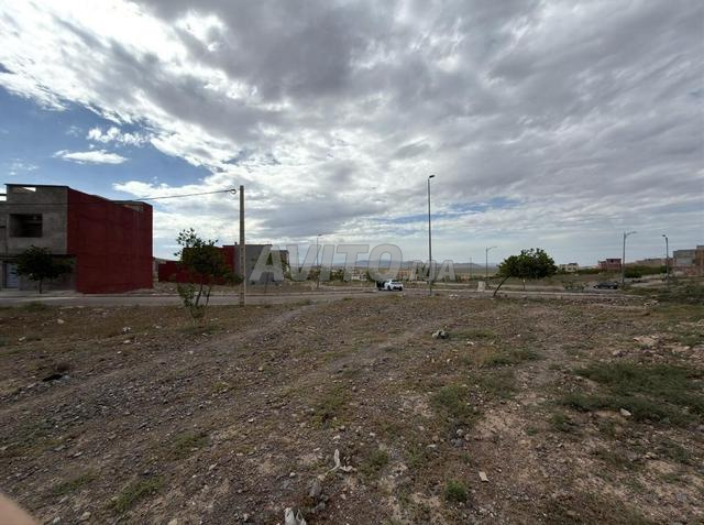 Terrain Commercial 155 m², Lot Qamar - 2
